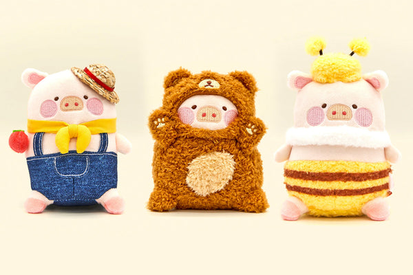 Lulu The Piggy Farmer - Plush Keychain