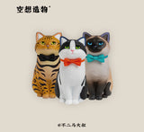 Kong Zoo Sitting Cats